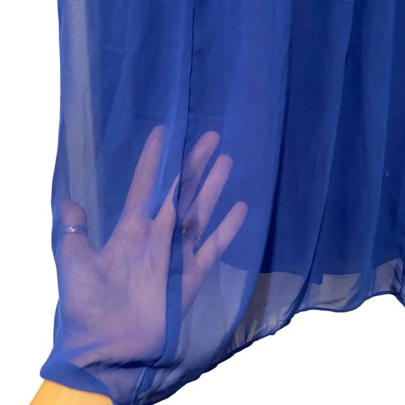 Roz and Ali size 8 blue sleeveless Vneck dress with buttons and sheer overlay - Picture 7 of 9